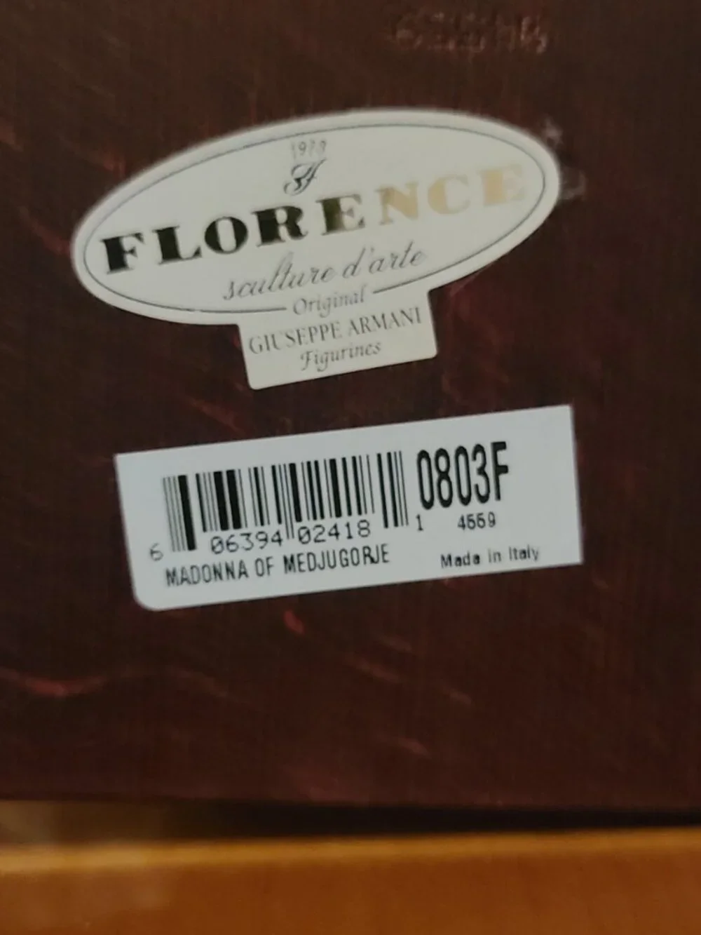 Two FLORENCE+scullure+darte+Original+GIUSEPPE+ARMANI+Figurines